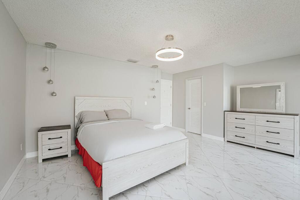 Vip Pristine Luxury Great Pool-5 Beds By The Beach Delray Beach Exterior photo